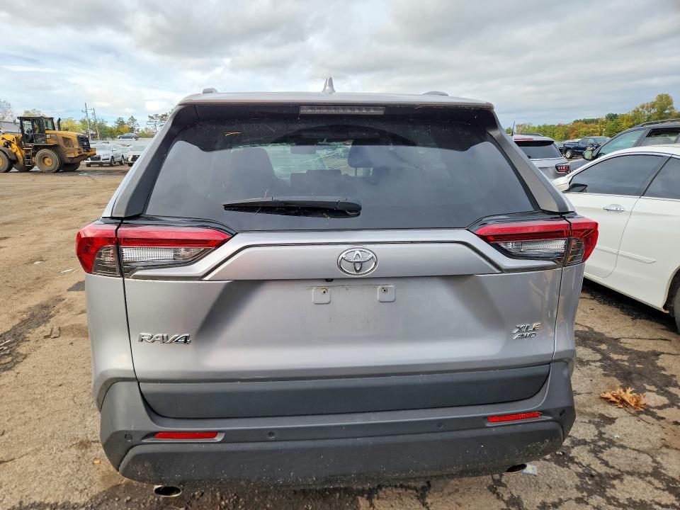 2019 Toyota Rav4 მანქანა იყიდება აუქციონზე, vin: 2T3A1RFVXKW053070, აუქციონის ნომერი: 71018456