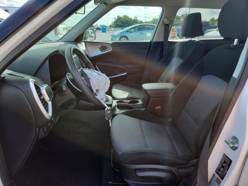 71301166 :رقم المزاد ، KNDJ23AU2M7771672 vin ، 2021 Kia Soul مزاد بيع