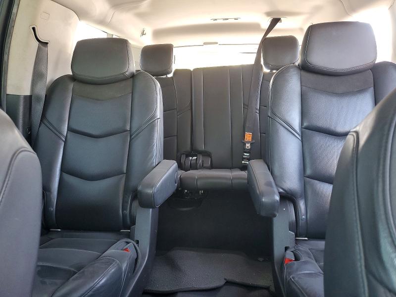 70288056 :رقم المزاد ، 1GYS4HKJ4KR391082 vin ، 2019 Cadillac Escalade مزاد بيع