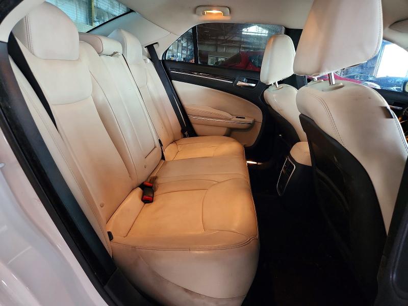 Продажа на аукционе авто 2015 Chrysler 300, vin: 2C3CCARGXFH808827, номер лота: 70543866
