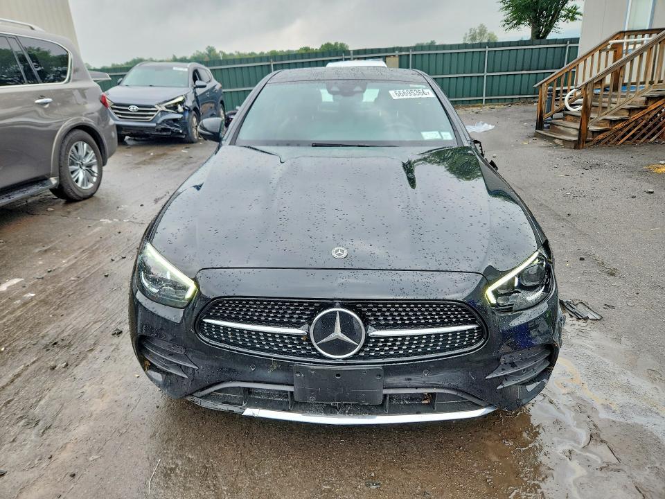 Продажа на аукционе авто 2021 Mercedes-benz E, vin: W1KZF8EB9MA933996, номер лота: 66695366