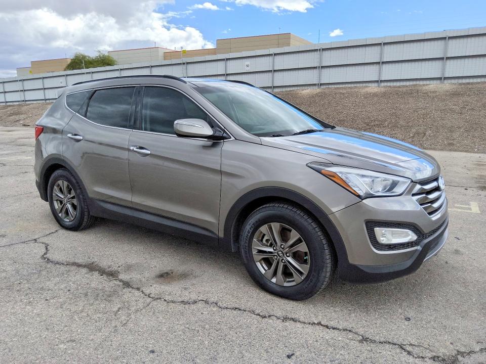 Продажа на аукционе авто 2015 Hyundai Santa Fe Sport, vin: 5XYZU3LB3FG229883, номер лота: 70298686