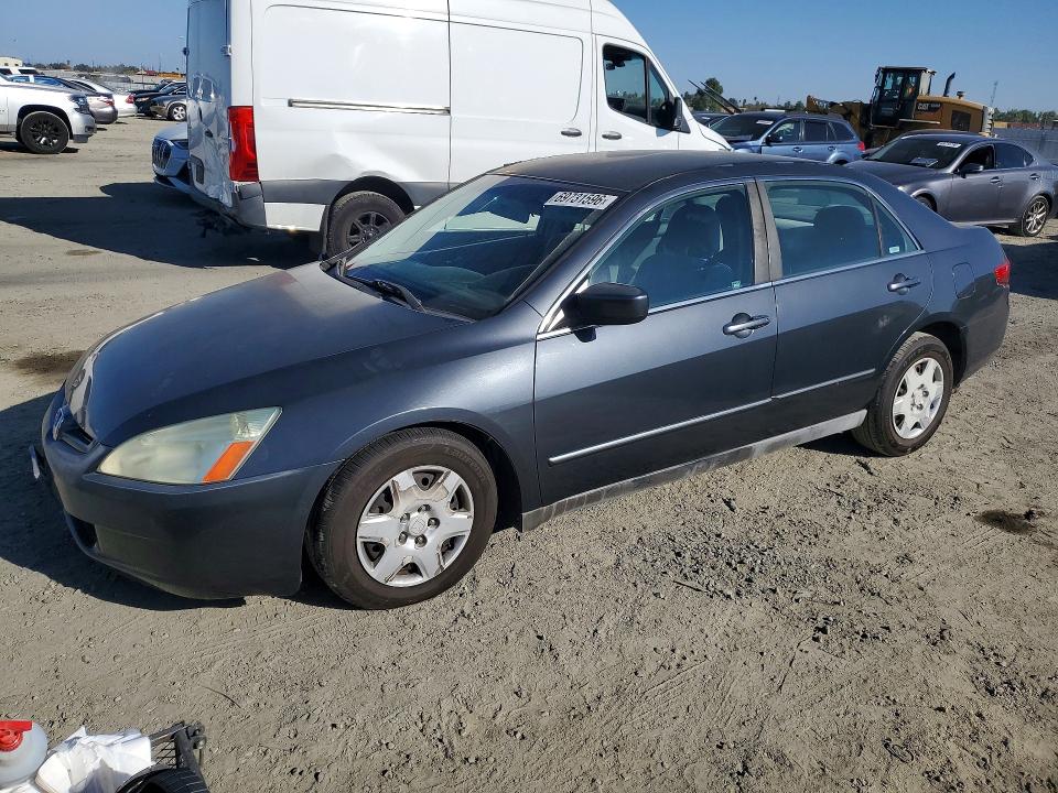 2005 Honda Accord მანქანა იყიდება აუქციონზე, vin: 1HGCM56415A083806, აუქციონის ნომერი: 69731596
