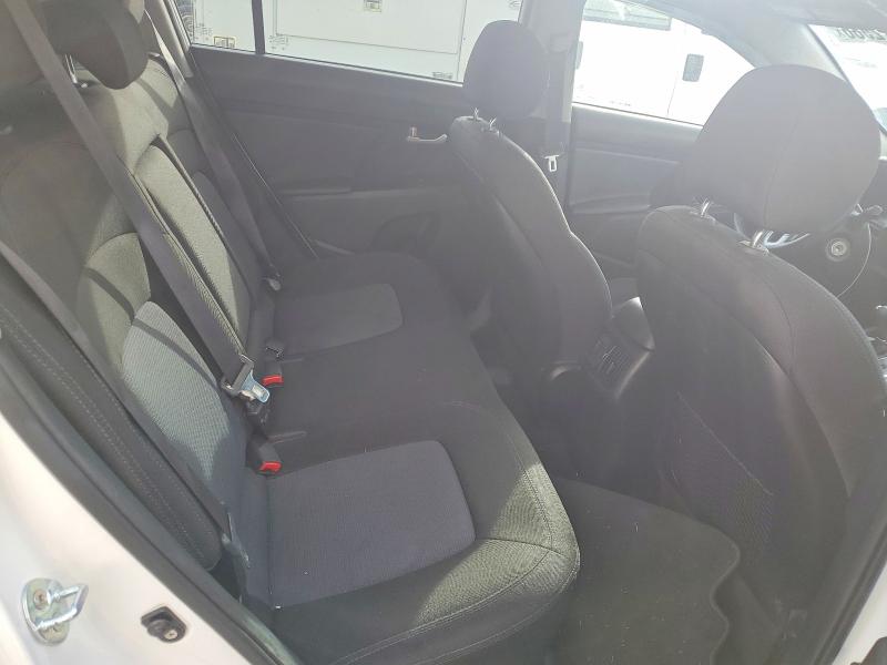67772586 :رقم المزاد ، KNDPBCAC9G7876991 vin ، 2016 Kia Sportage مزاد بيع