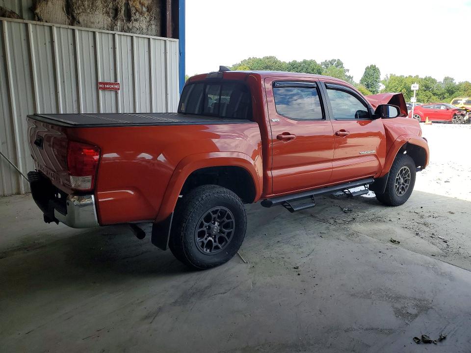 Продаж на аукціоні авто 2017 Toyota Tacoma, vin: 5TFCZ5AN7HX121900, номер лоту: 68353976