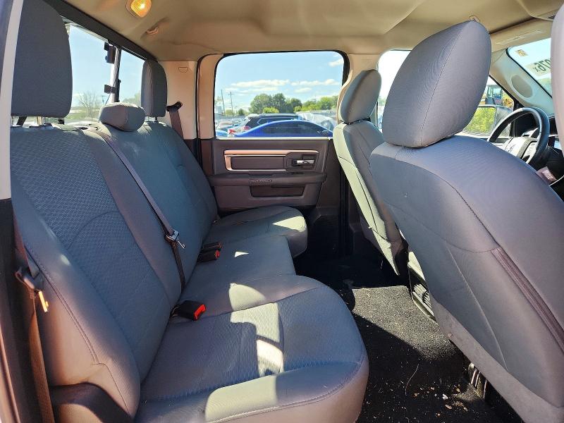 68438076 :رقم المزاد ، 1C6RR7TT1KS684230 vin ، 2019 Ram 1500 Classic مزاد بيع
