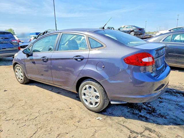 68930956 :رقم المزاد ، 3FADP4BJ3CM118139 vin ، 2012 Ford Fiesta مزاد بيع