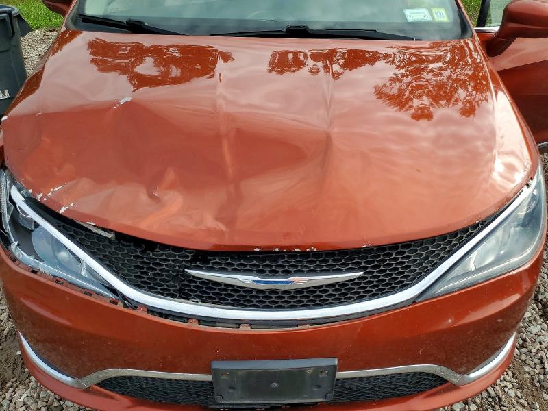67538896 :رقم المزاد ، 2C4RC1EG4JR204706 vin ، 2018 Chrysler Pacifica مزاد بيع
