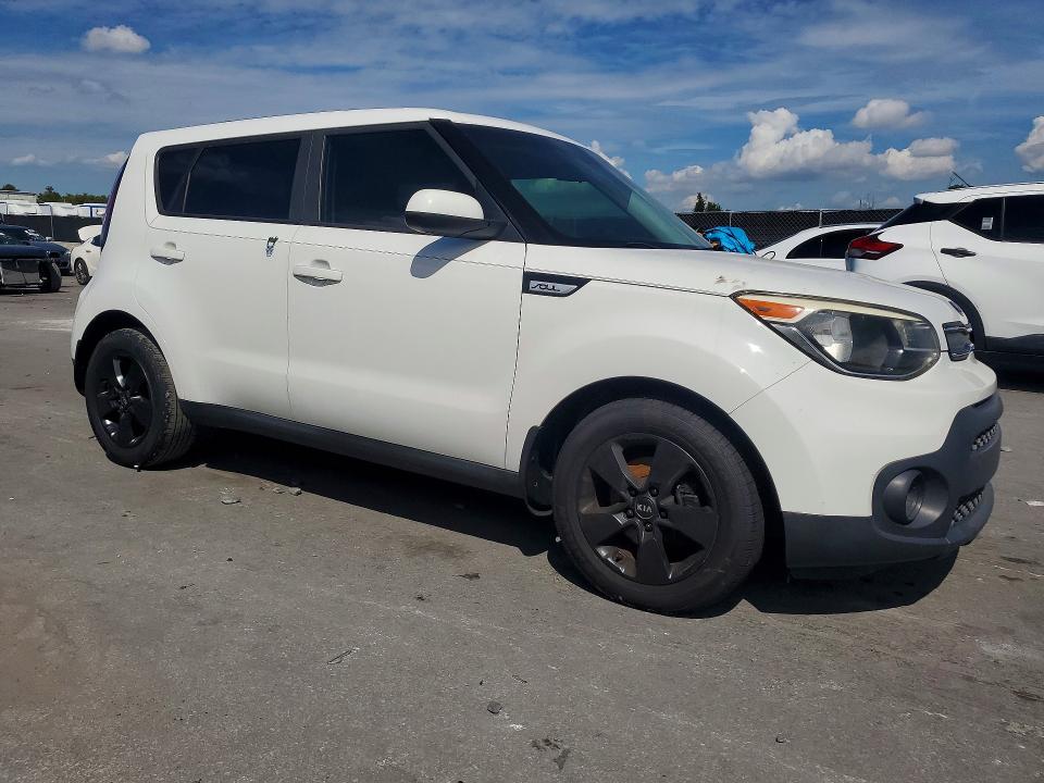 70971266 :رقم المزاد ، KNDJN2A21H7503394 vin ، 2017 Kia Soul مزاد بيع