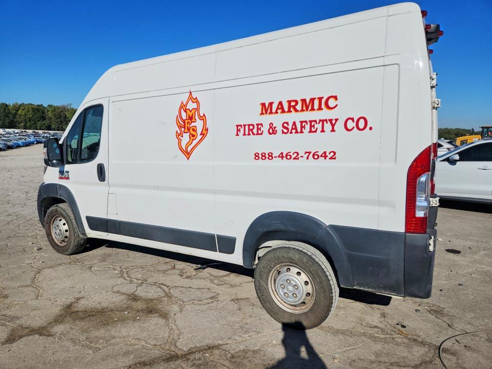 70282496 :رقم المزاد ، 3C6TRVBG8LE102403 vin ، 2020 Ram Promaster 1500 مزاد بيع