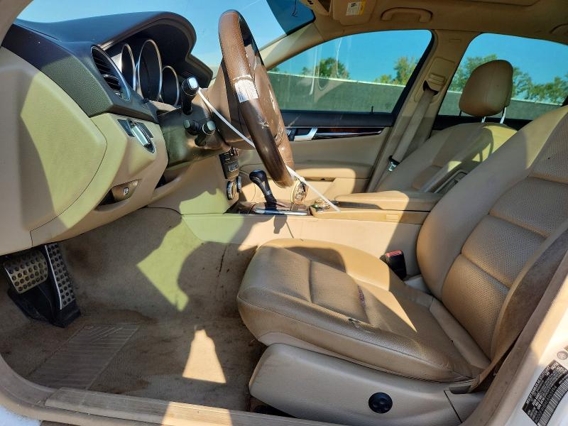 Продажа на аукционе авто 2014 Mercedes-benz C, vin: WDDGF4HB4EA965994, номер лота: 68642666