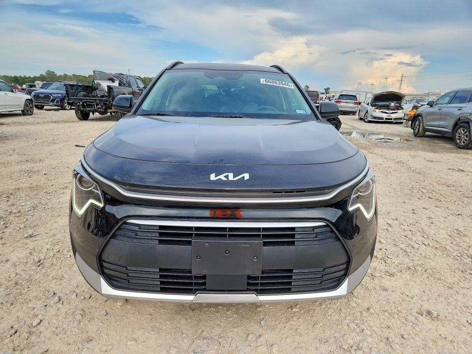 2025 Kia Niro მანქანა იყიდება აუქციონზე, vin: KNDCR3LE1S5236450, აუქციონის ნომერი: 66863946