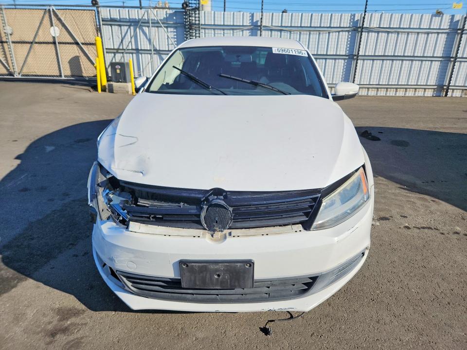 Продажа на аукционе авто 2011 Volkswagen Jetta, vin: 3VWDZ7AJ6BM372298, номер лота: 69601196