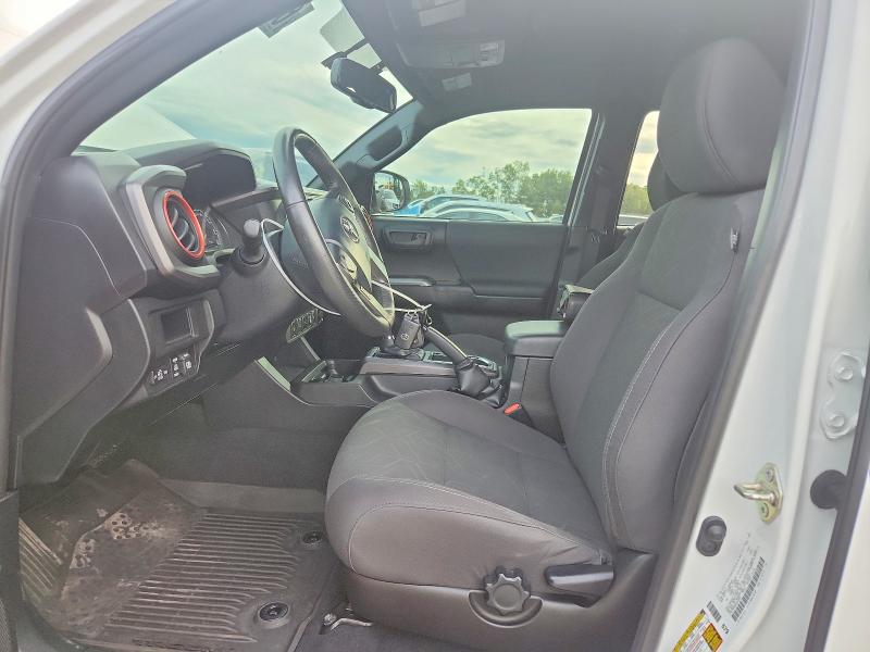 68071096 :رقم المزاد ، 3TMCZ5AN0HM093833 vin ، 2017 Toyota Tacoma مزاد بيع
