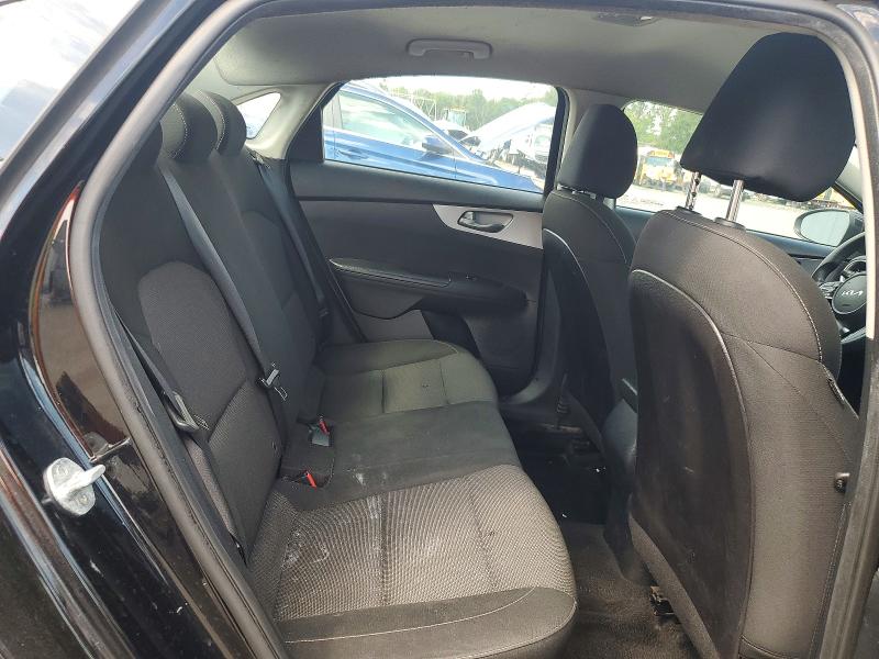 68586216 :رقم المزاد ، 3KPF24AD4NE446390 vin ، 2022 Kia Forte مزاد بيع