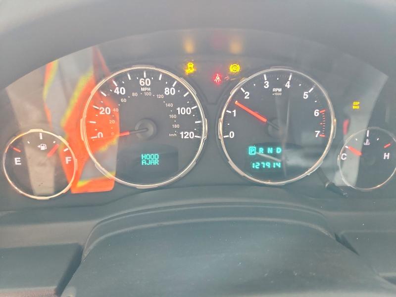 2009 Jeep Liberty მანქანა იყიდება აუქციონზე, vin: 1J8GN58K69W512125, აუქციონის ნომერი: 70697196