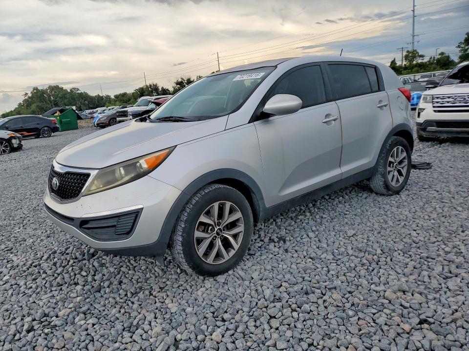 2015 Kia Sportage მანქანა იყიდება აუქციონზე, vin: KNDPB3AC3F7676283, აუქციონის ნომერი: 70219416