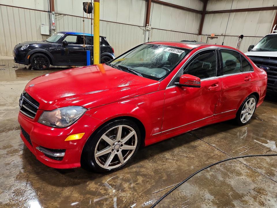Продаж на аукціоні авто 2014 Mercedes-benz C, vin: WDDGF8AB8EG256094, номер лоту: 69007506