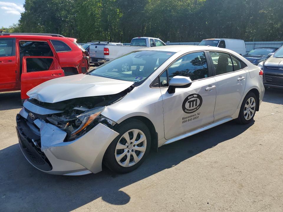 67653306 :رقم المزاد ، 5YFEPMAE0NP320550 vin ، 2022 Toyota Corolla مزاد بيع