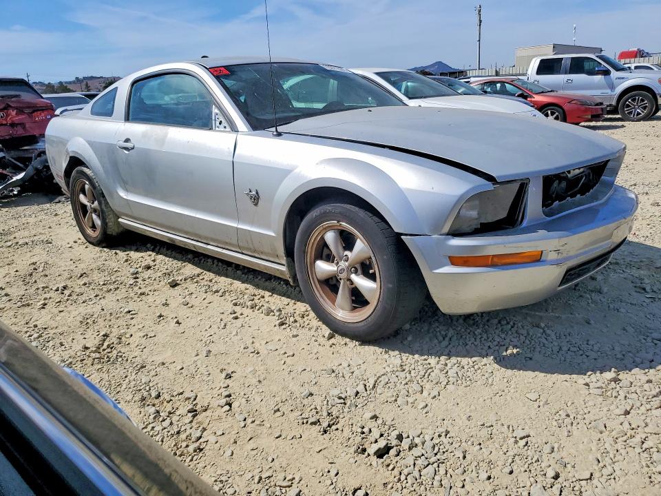 70371666 :رقم المزاد ، 1ZVHT82HX95103533 vin ، 2009 Ford Mustang مزاد بيع