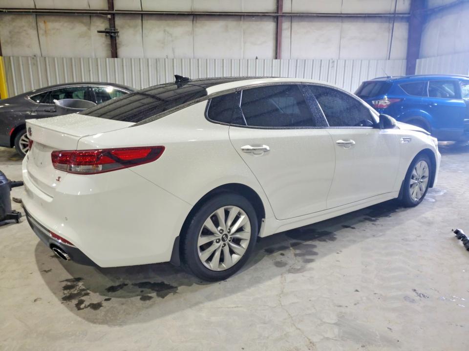 Aukcja sprzedaży 2018 Kia Optima, vin: 5XXGT4L31JG242153, numer aukcji: 68040616
