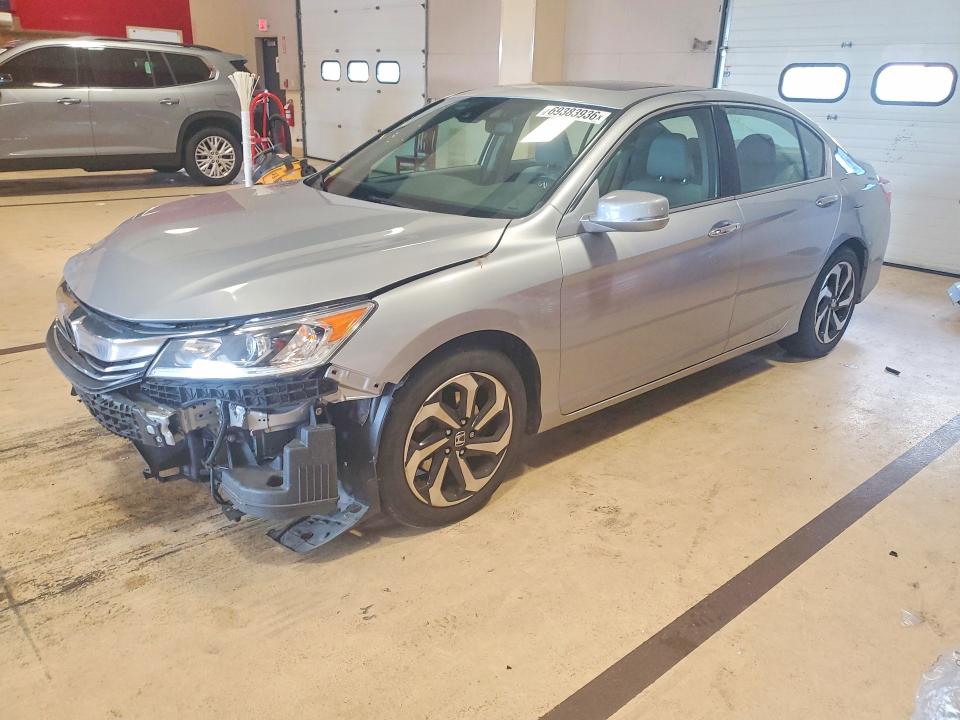 Продажа на аукционе авто 2016 Honda Accord, vin: 1HGCR3F09GA015291, номер лота: 69383936