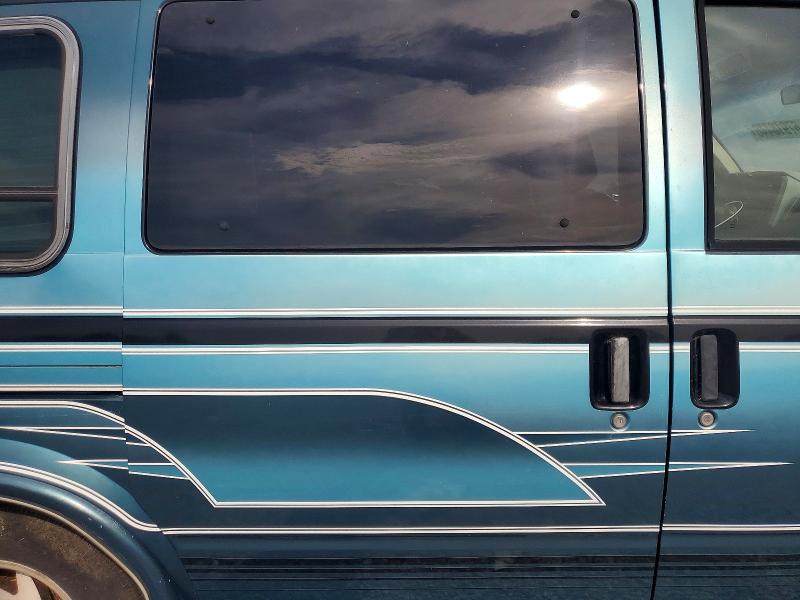 Auction sale of the 1995 Chevrolet Astro, vin: 1GBDM19W2SB228435, lot number: 67918446