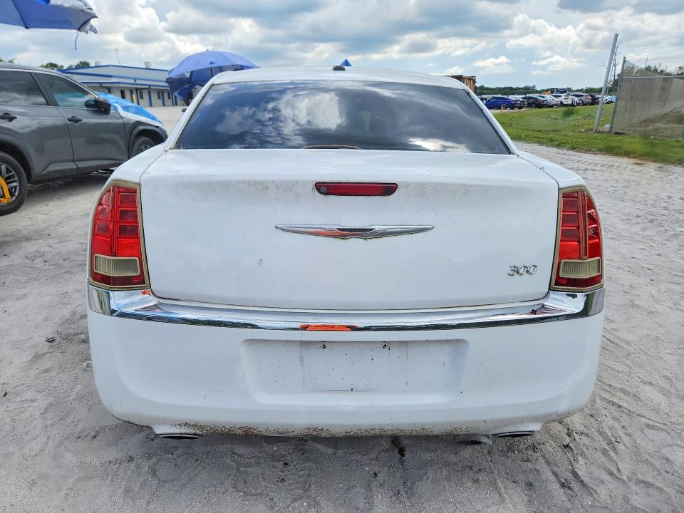 Aukcja sprzedaży 2013 Chrysler 300, vin: 2C3CCAAG0DH588901, numer aukcji: 70845896
