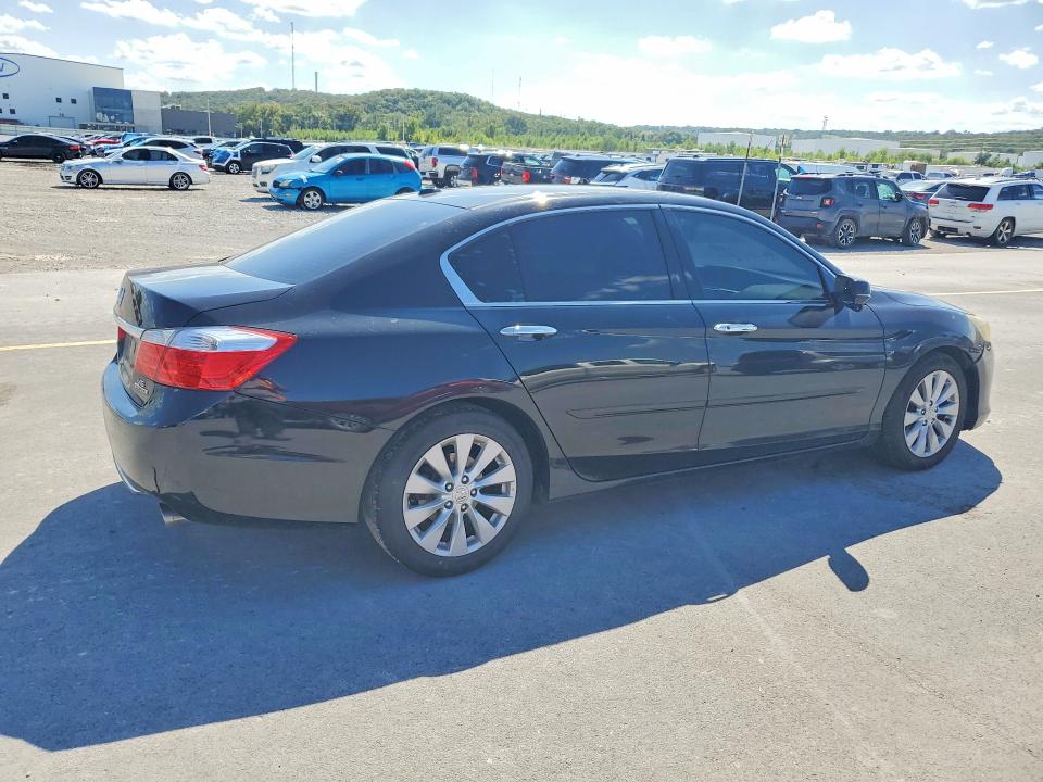 Aukcja sprzedaży 2015 Honda Accord, vin: 1HGCR3F98FA031477, numer aukcji: 68870536