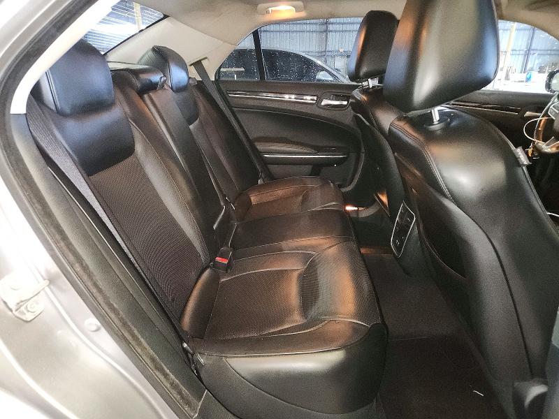 69092116 :رقم المزاد ، 2C3CCAEG0HH586680 vin ، 2017 Chrysler 300c مزاد بيع