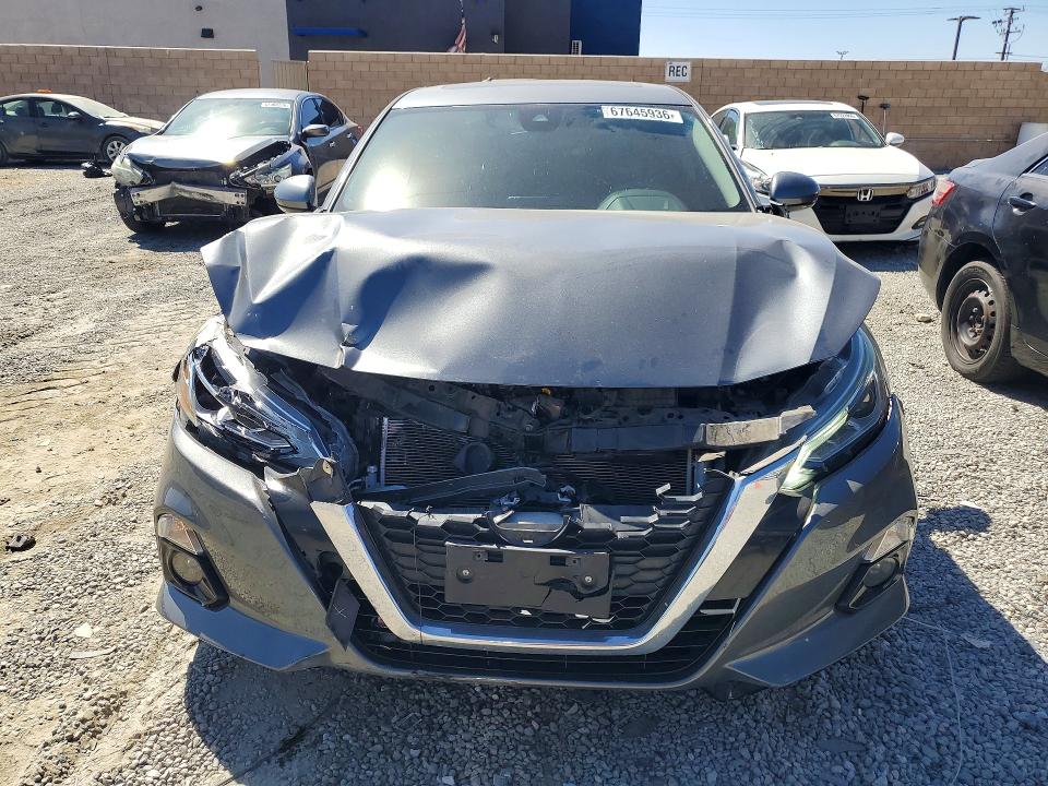 2019 Nissan Altima მანქანა იყიდება აუქციონზე, vin: 1N4BL4EV6KC157230, აუქციონის ნომერი: 67645936