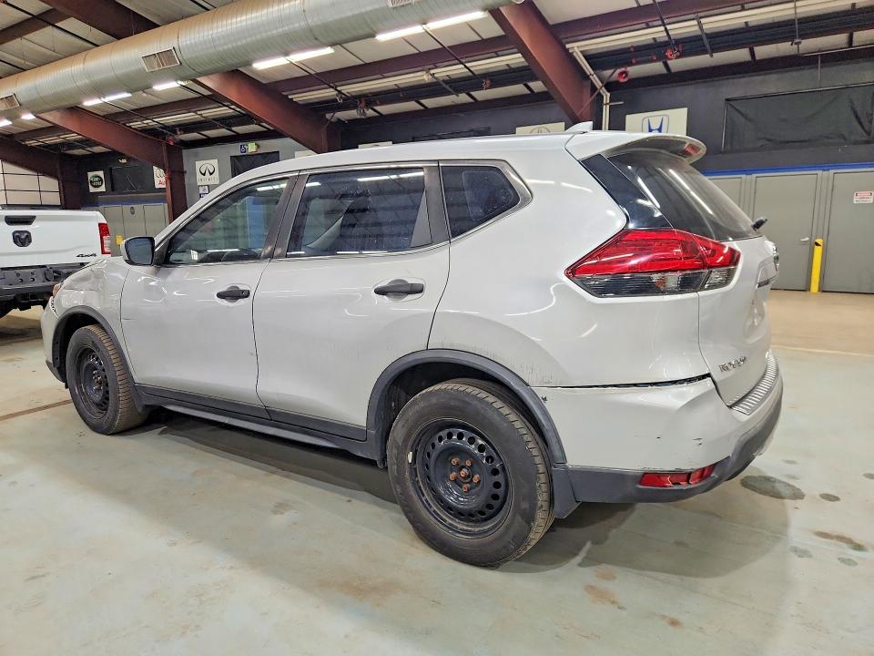 2017 Nissan Rogue მანქანა იყიდება აუქციონზე, vin: JN8AT2MV1HW014533, აუქციონის ნომერი: 68881596