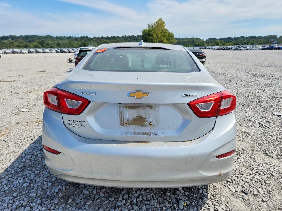 Auction sale of the 2018 Chevrolet Cruze, vin: 1G1BF5SMXJ7197328, lot number: 67338976