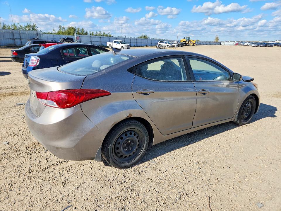 Продажа на аукционе авто 2012 Hyundai Elantra, vin: 5NPDH4AE5CH071830, номер лота: 68330716