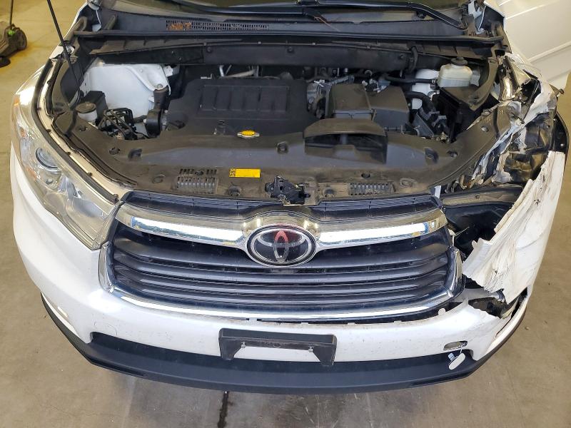 69534726 :رقم المزاد ، 5TDDKRFH2FS099228 vin ، 2015 Toyota Highlander مزاد بيع
