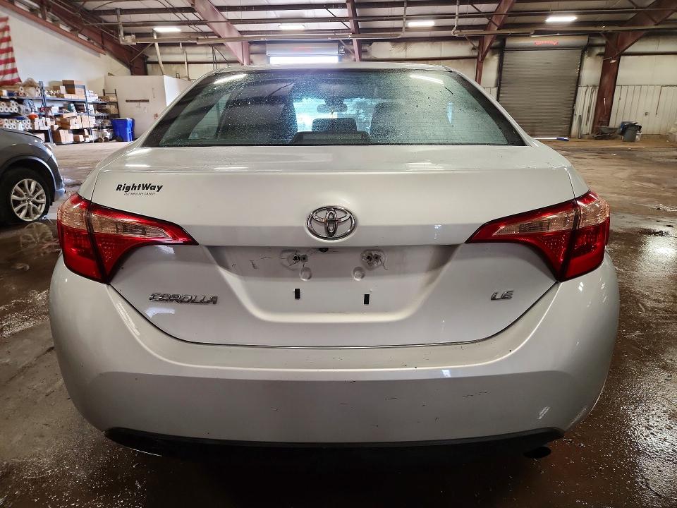Продажа на аукционе авто 2018 Toyota Corolla, vin: 2T1BURHE3JC123686, номер лота: 68378606