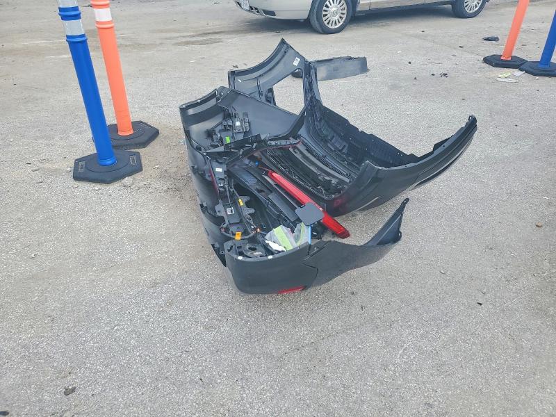 70101566 :رقم المزاد ، KNDCP3LE1T5356675 vin ، 2026 Kia Niro مزاد بيع