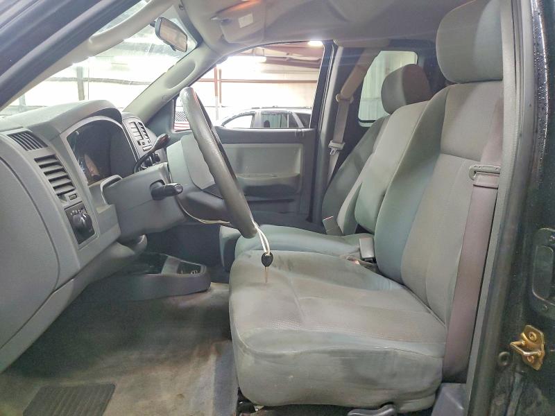 70163036 :رقم المزاد ، 1D7HE22K85S271310 vin ، 2005 Dodge Dakota مزاد بيع