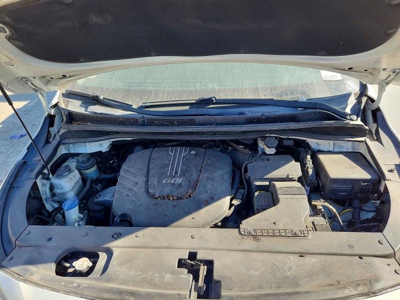 67896086 :رقم المزاد ، KNDMB5C12G6208711 vin ، 2016 Kia Sedona مزاد بيع