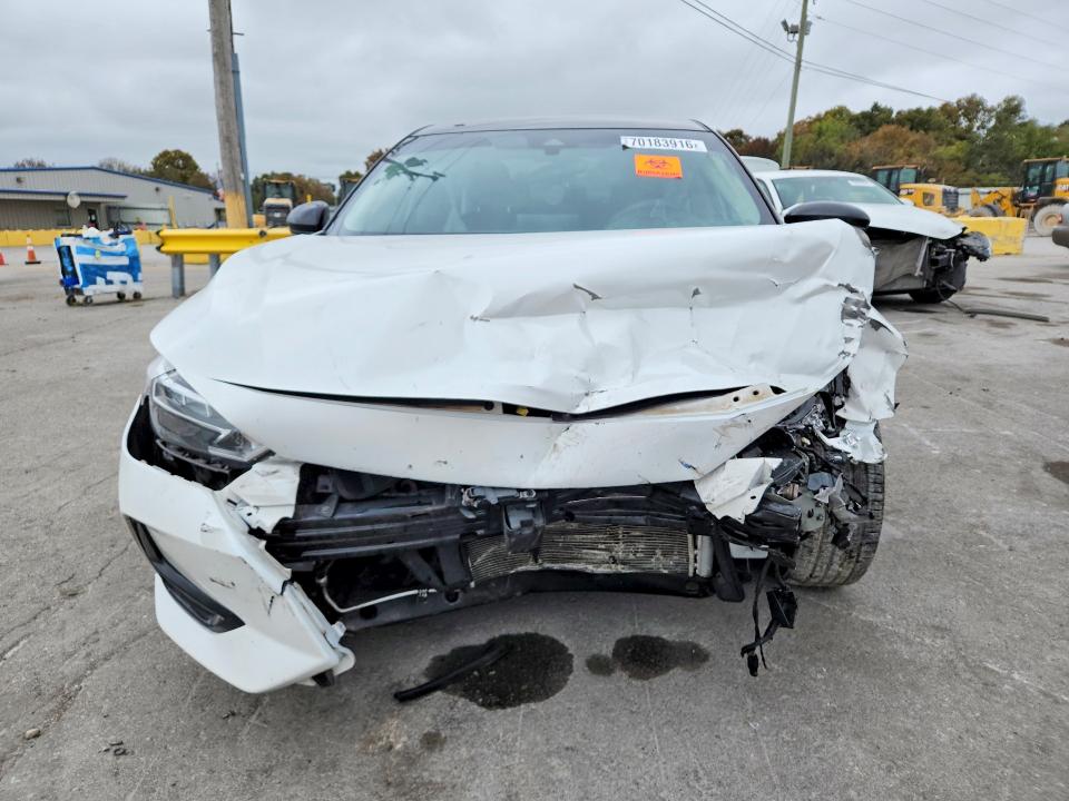 2022 Nissan Sentra მანქანა იყიდება აუქციონზე, vin: 3N1AB8DV7NY243212, აუქციონის ნომერი: 70183916
