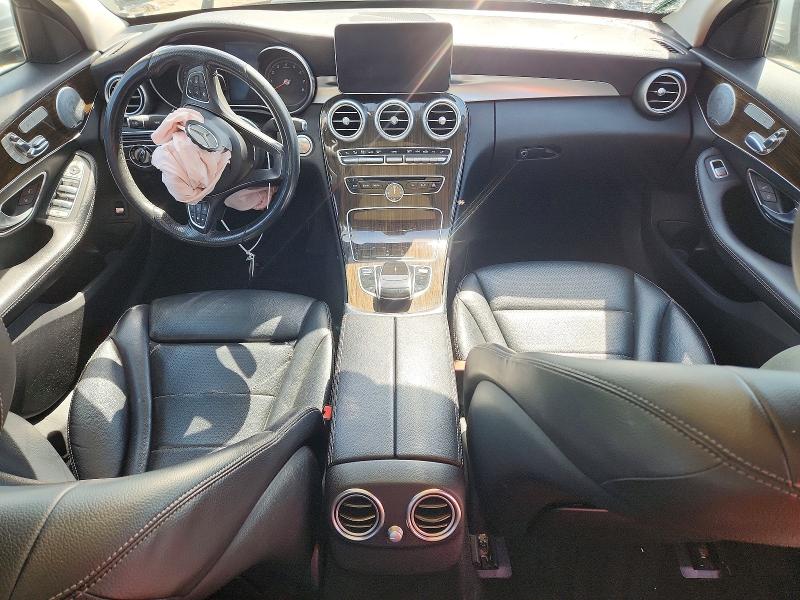 67989606 :رقم المزاد ، 55SWF4KB6GU177256 vin ، 2016 Mercedes-benz C مزاد بيع