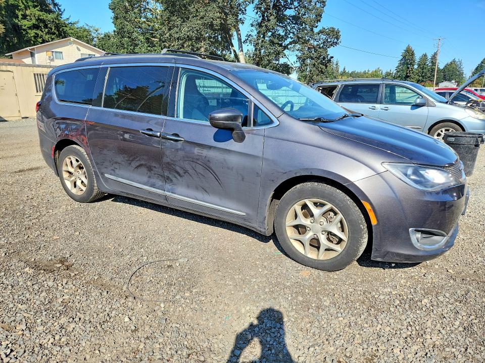 Aukcja sprzedaży 2017 Chrysler Pacifica, vin: 2C4RC1BG0HR667635, numer aukcji: 69550846