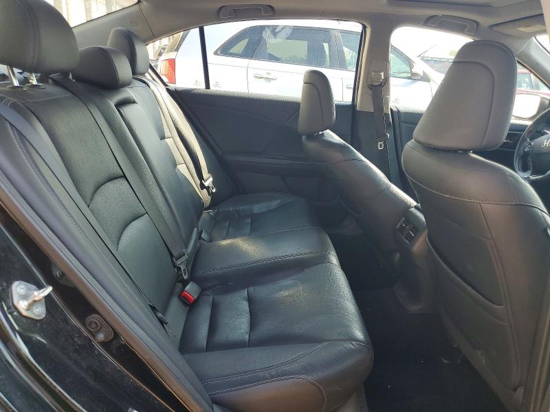 69502776 :رقم المزاد ، 1HGCR3F98FA027882 vin ، 2015 Honda Accord مزاد بيع