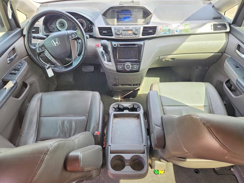 69288846 :رقم المزاد ، 5FNRL5H60FB081998 vin ، 2015 Honda Odyssey مزاد بيع