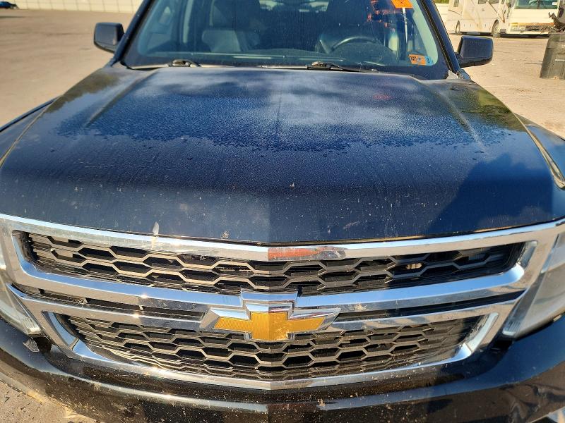 67667936 :رقم المزاد ، 1GNSKHKC2GR132893 vin ، 2016 Chevrolet Suburban مزاد بيع