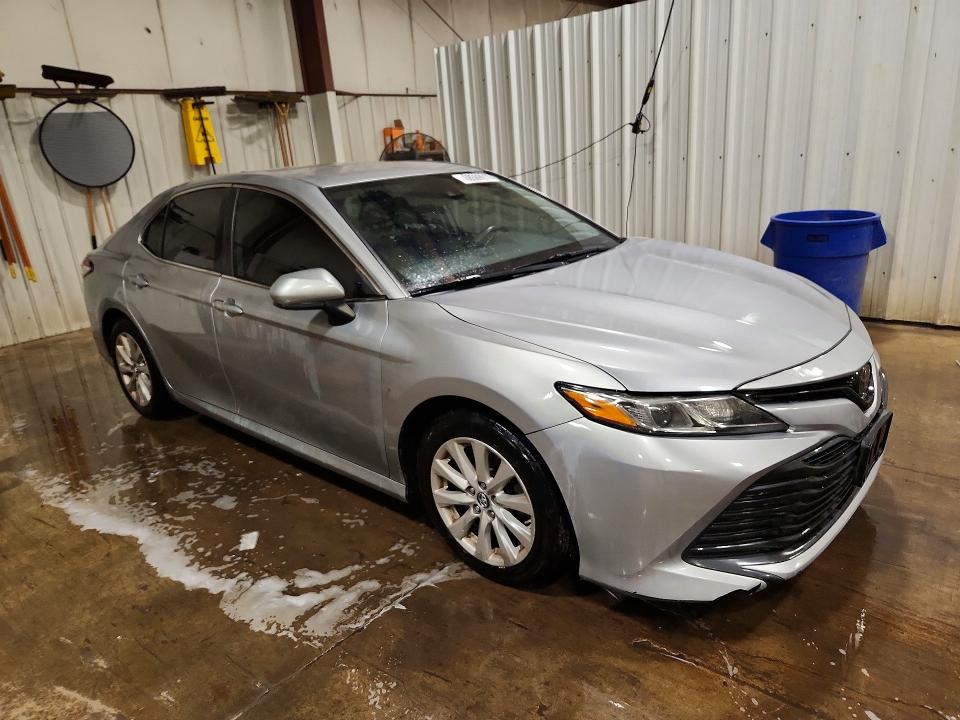 2019 Toyota Camry მანქანა იყიდება აუქციონზე, vin: 4T1B11HK8KU259036, აუქციონის ნომერი: 68569616
