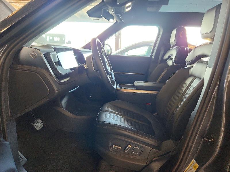 Продажа на аукционе авто 2025 Rivian R1s, vin: 7PDSGBBA3SN048046, номер лота: 66964086