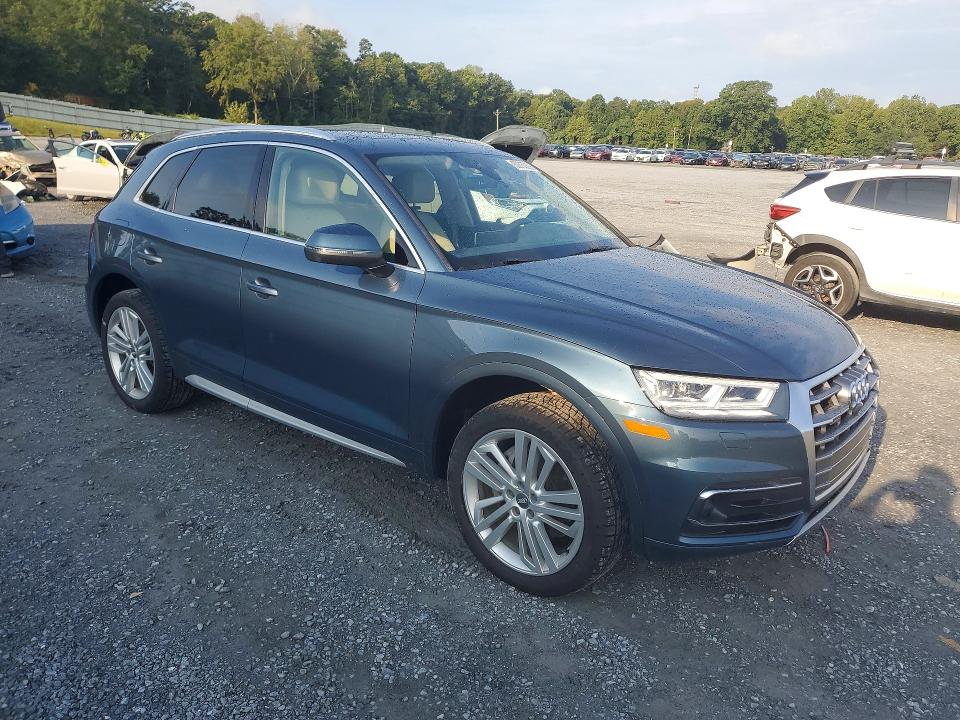 2018 Audi Q5 მანქანა იყიდება აუქციონზე, vin: WA1CNAFY2J2068687, აუქციონის ნომერი: 69735806