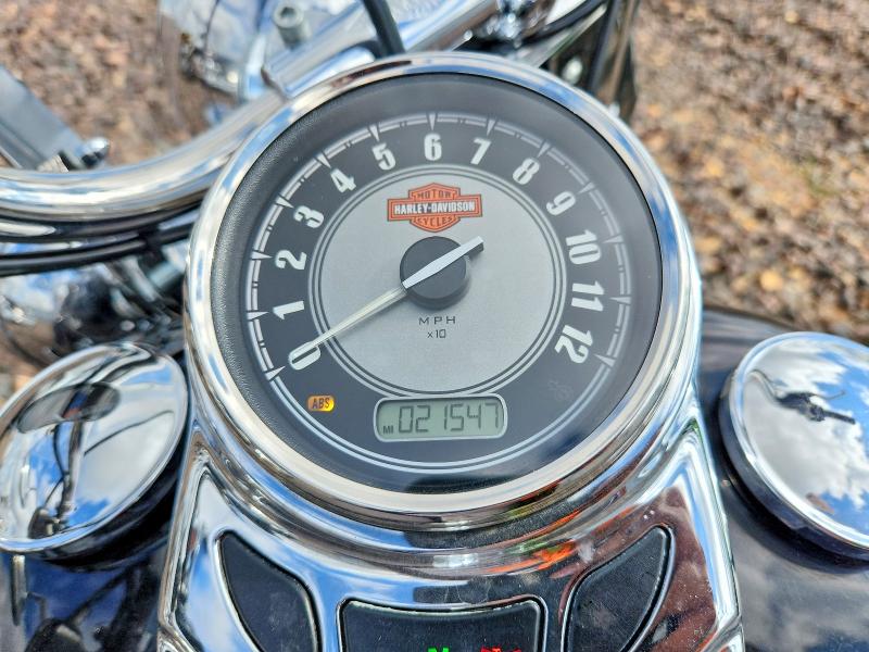 70129346 :رقم المزاد ، 1HD1BWV11GB035372 vin ، 2016 Harley-davidson Flstc مزاد بيع