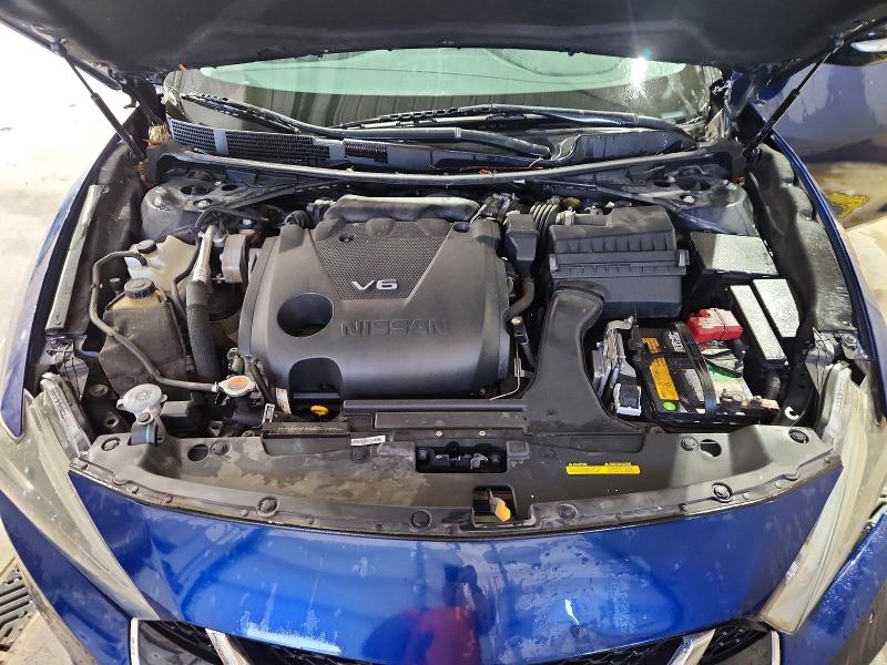 67437696 :رقم المزاد ، 1N4AA6APXJC369938 vin ، 2018 Nissan Maxima مزاد بيع